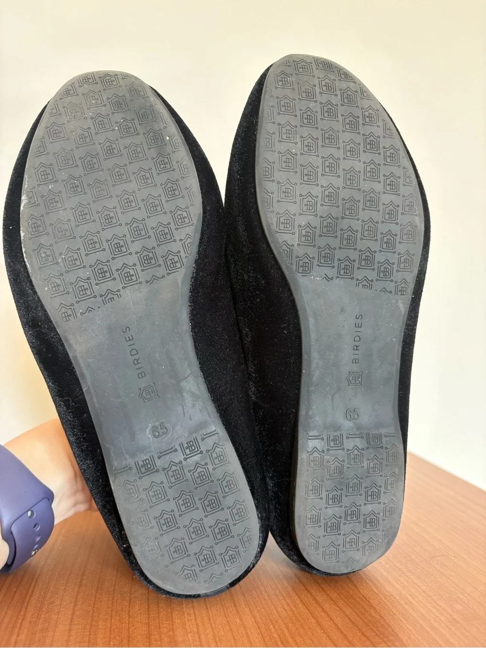 Birdies The Starling Velvet Slipper Flats in Black Size 6.5